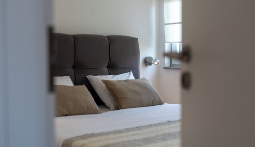 Apartamento de lujo, balcón, vistas al mar