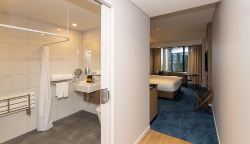 Habitación doble superior, 1 cama de matrimonio grande, accesible en silla de ruedas