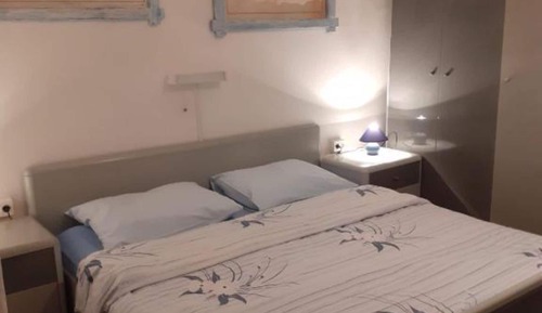 Estudio (Guest House Green Corner Supetarska D)