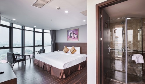 Apartamento de lujo, balcón, vistas al lago