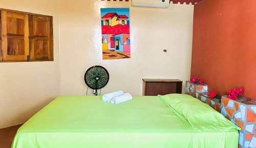 Dormitorio compartido, 1 habitación, patio, vistas al jardín