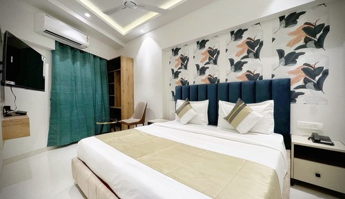 Habitación estándar con 1 cama doble o 2 individuales