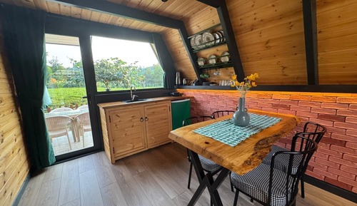 Habitación cuádruple Deluxe, vistas a la montaña