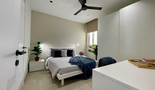 Apartamento de lujo, 2 habitaciones, vistas al mar