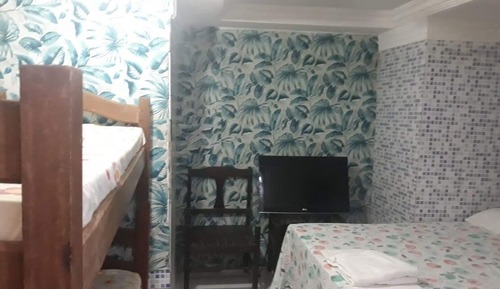 Habitación triple básica, vistas a la ciudad