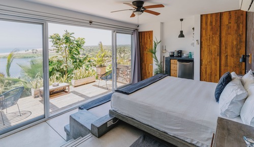 Room #7 Ocean View King