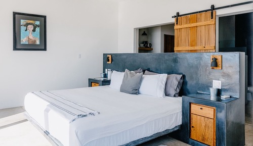 Room #14 Ocean View King