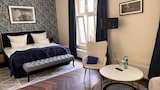 Deluxe Room 6