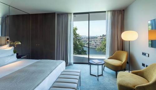 Suite familiar