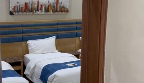 Chalet, 2 Bedrooms, Pool View