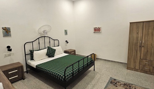 Habitación, vistas a la piscina
