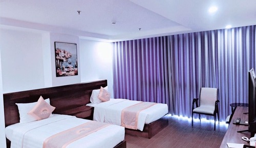 Habitación estándar con 1 cama doble o 2 individuales