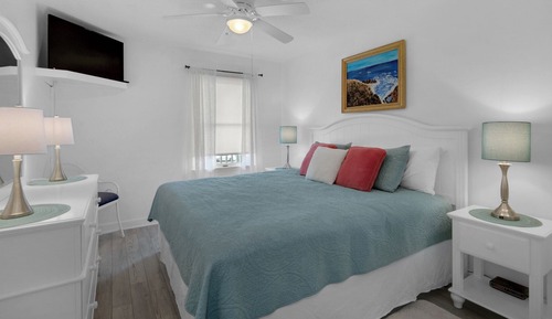 Apartamento, varias camas, balcón, vistas al mar (Mistral 11)