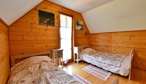 Casa (Two Bedroom Holiday Home with Terrace)