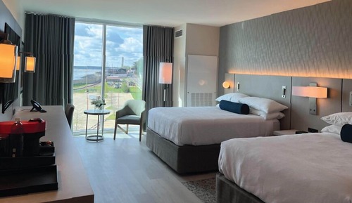 Habitación Grand doble, 2 camas de matrimonio, no fumadores, vistas al río