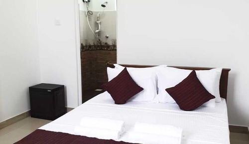 Standard Double Room, Garden View