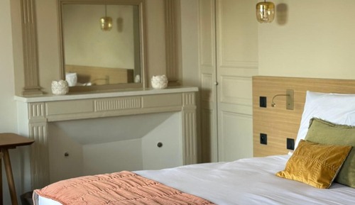 Habitación Deluxe, 1 cama de matrimonio grande, acceso a la piscina