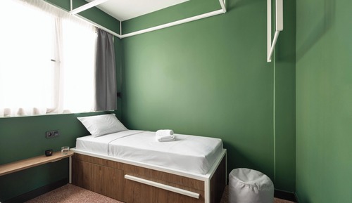 Habitación con 2 camas individuales