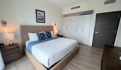 Apartamento Deluxe, 1 cama de matrimonio grande con sofá cama, balcón, vistas parciales al mar