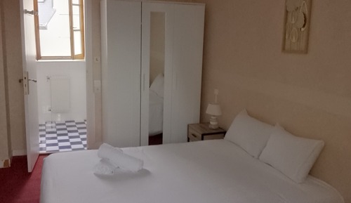 Habitación doble, vistas a la ciudad