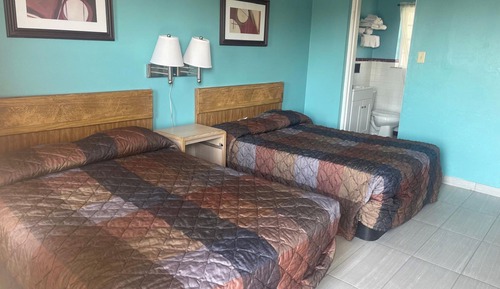 Habitación estándar, 2 camas de matrimonio, fumadores