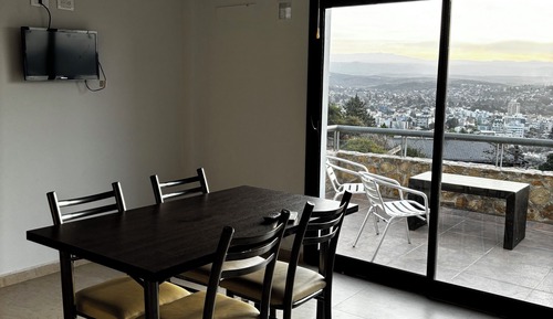 Habitación de lujo, 1 cama de matrimonio grande, balcón, vistas al lago