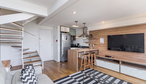 Dúplex clásico, 1 cama de matrimonio, balcón, vistas a la ciudad