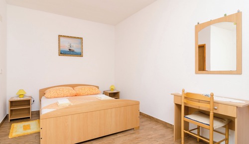 Estudio (Studio Apartment with Terrace (A1 žu)