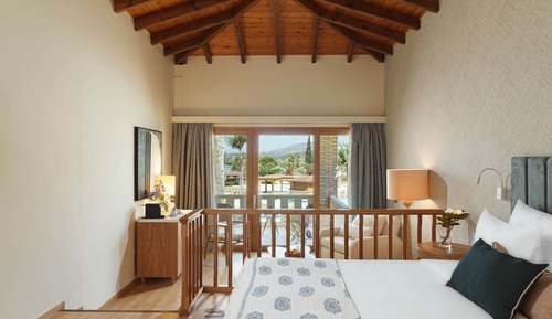 Habitación Deluxe con 1 cama doble o 2 individuales, balcón, vistas al mar
