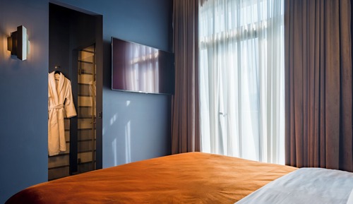 Habitación Premium doble, 1 cama de matrimonio grande, vistas a la ciudad