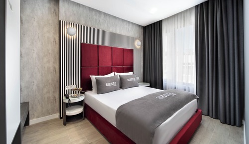 Suite familiar, 1 cama de matrimonio con sofá cama
