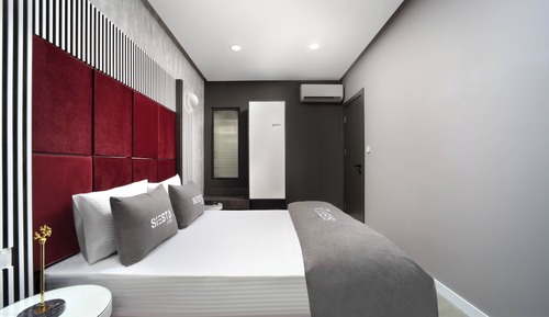 Suite Elite, 1 cama de matrimonio con sofá cama