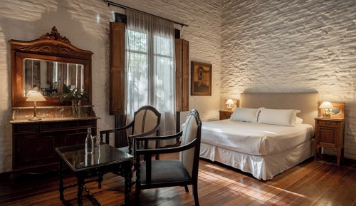 Suite Deluxe Colonial con Jacuzzi