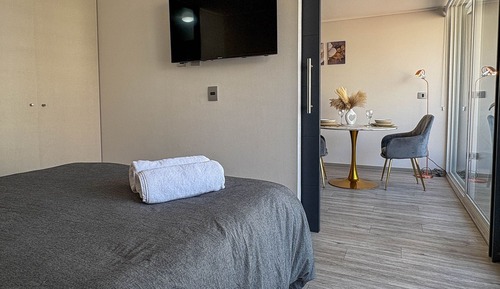 Habitación doble superior, 1 cama doble, balcón, vistas a la ciudad
