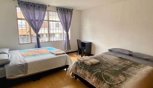 Habitación Confort con 1 cama doble o 2 individuales