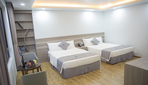 Habitación estándar con 2 camas individuales, 2 camas dobles