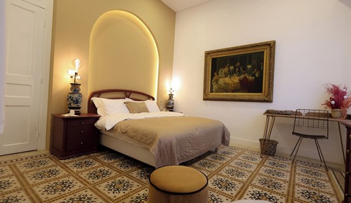 Apartamento, 3 habitaciones, balcón, vistas a la ciudad