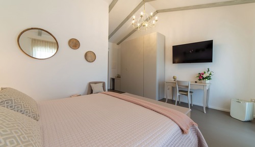 Habitación superior, vistas a la piscina