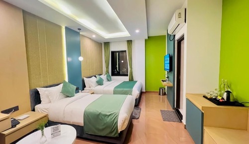 Habitación superior con 1 cama doble o 2 individuales
