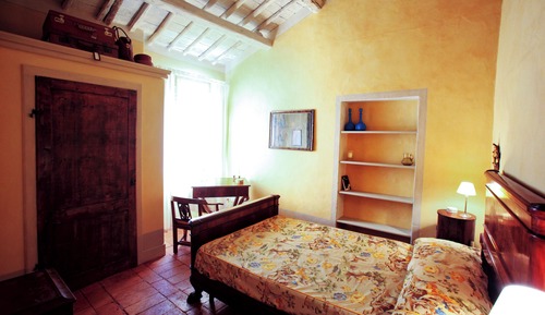 Habitación económica con 1 cama doble o 2 individuales