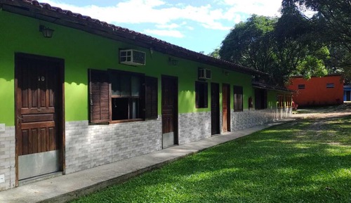 Dormitorio compartido económico, vistas al jardín
