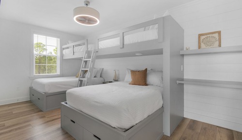 Apartamento, varias camas, patio (Pinewood30A 437)