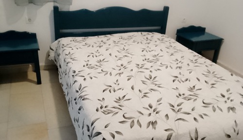 Apartamento económico, balcón, vistas al patio