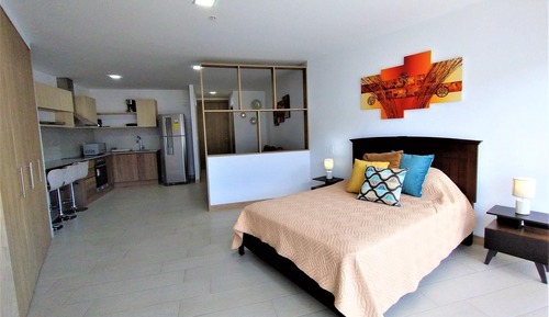 Suite estudio panorámica