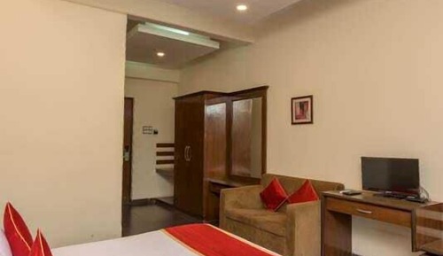 Deluxe Double Room, City View
