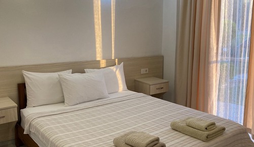 Apartamento familiar, 1 habitación, vistas al jardín
