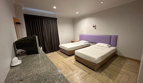 Habitación básica, vistas a la ciudad