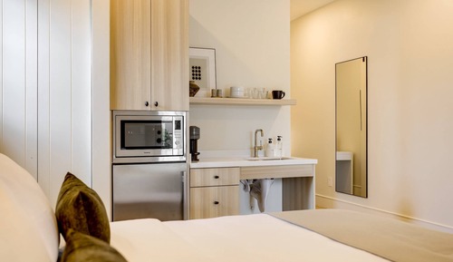 Estudio Confort, 1 cama de matrimonio grande