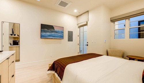 Estudio ejecutivo, 1 cama de matrimonio