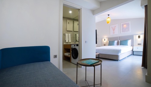Suite junior, balcón